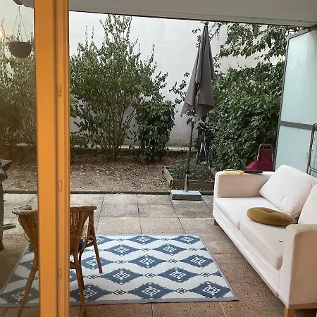 公寓 60m2 With Garden *